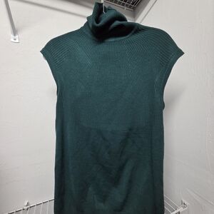 Stylish Dark Green Turtleneck Sweater